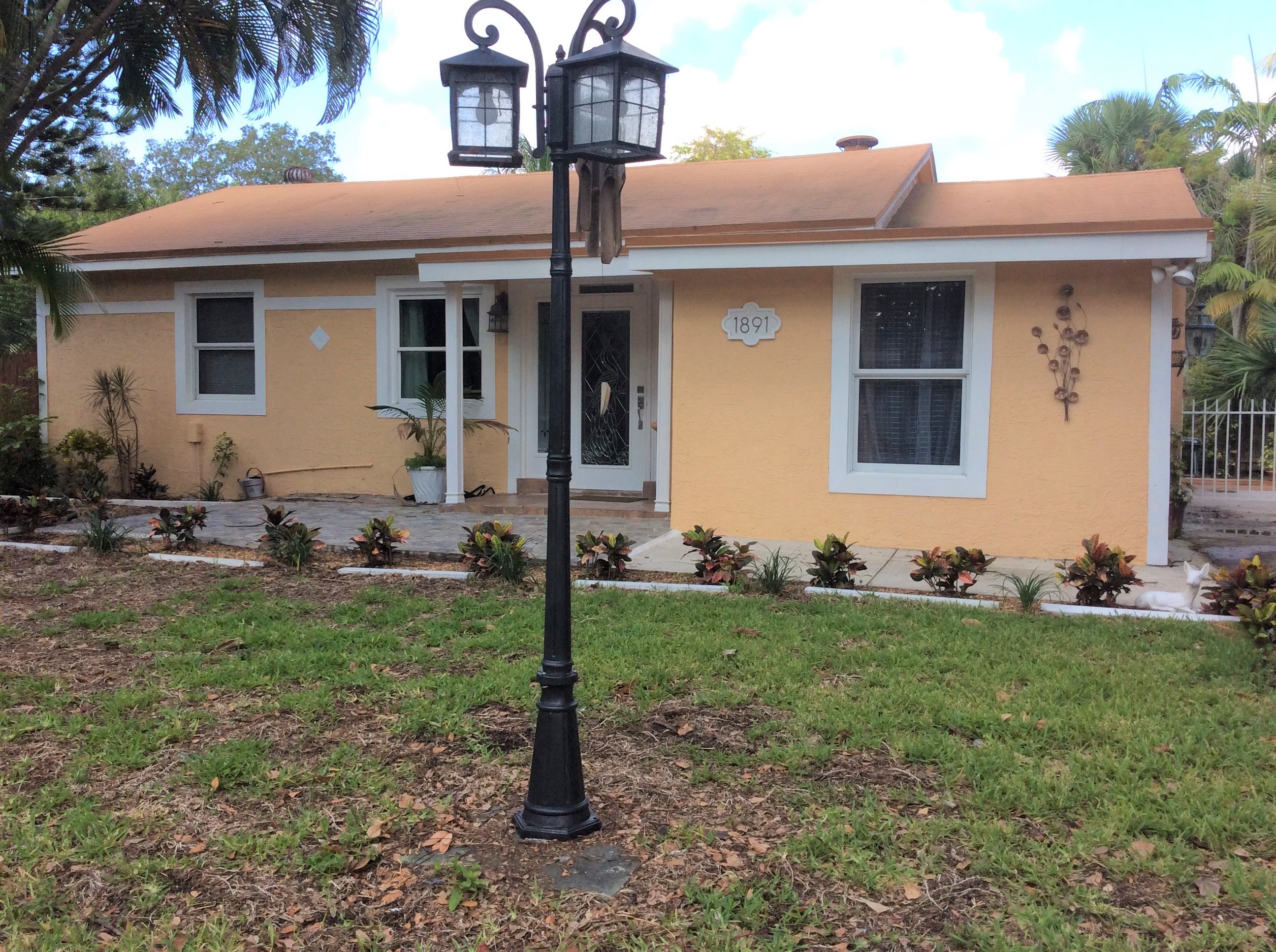 main property photo