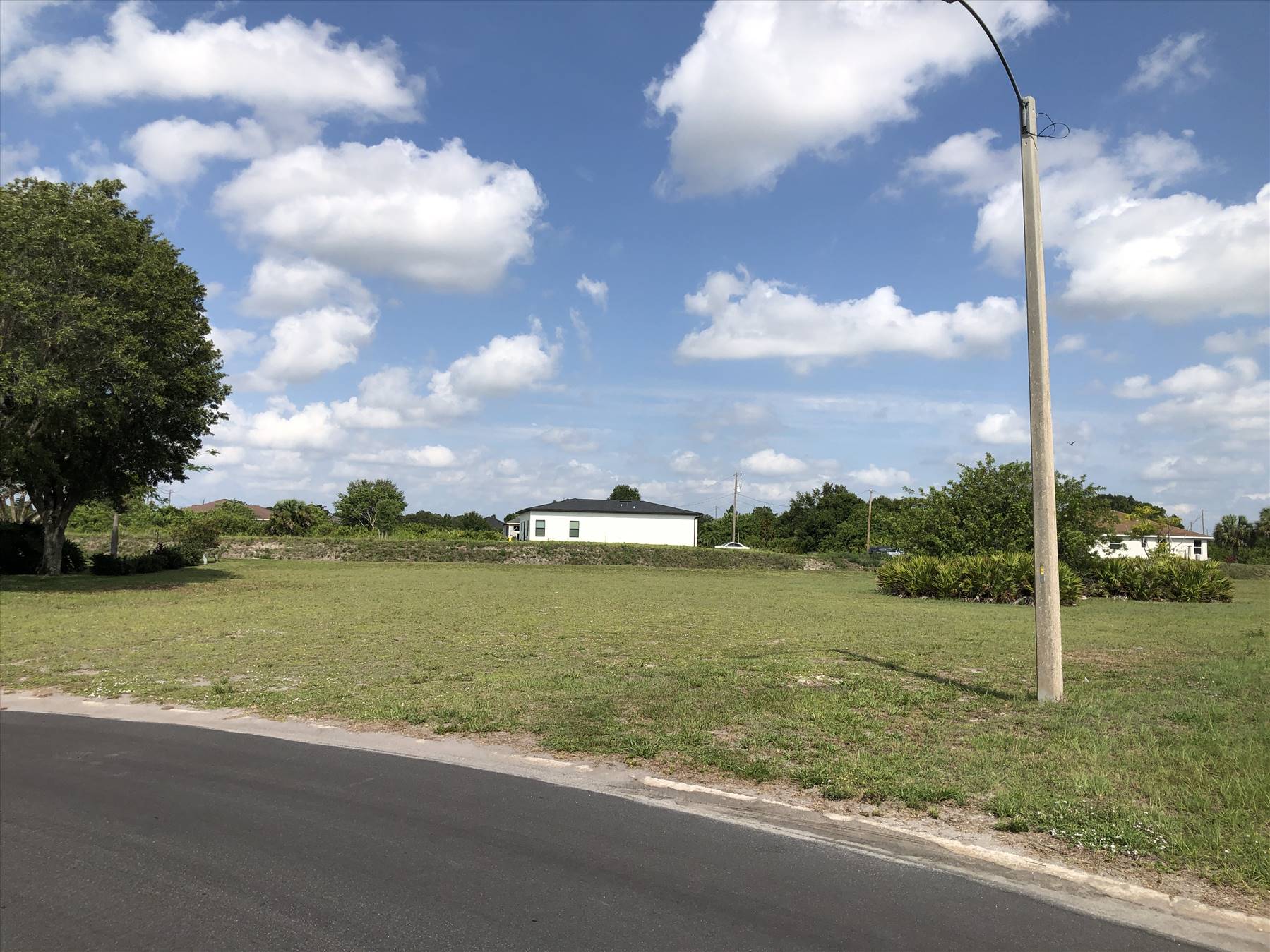 main property photo