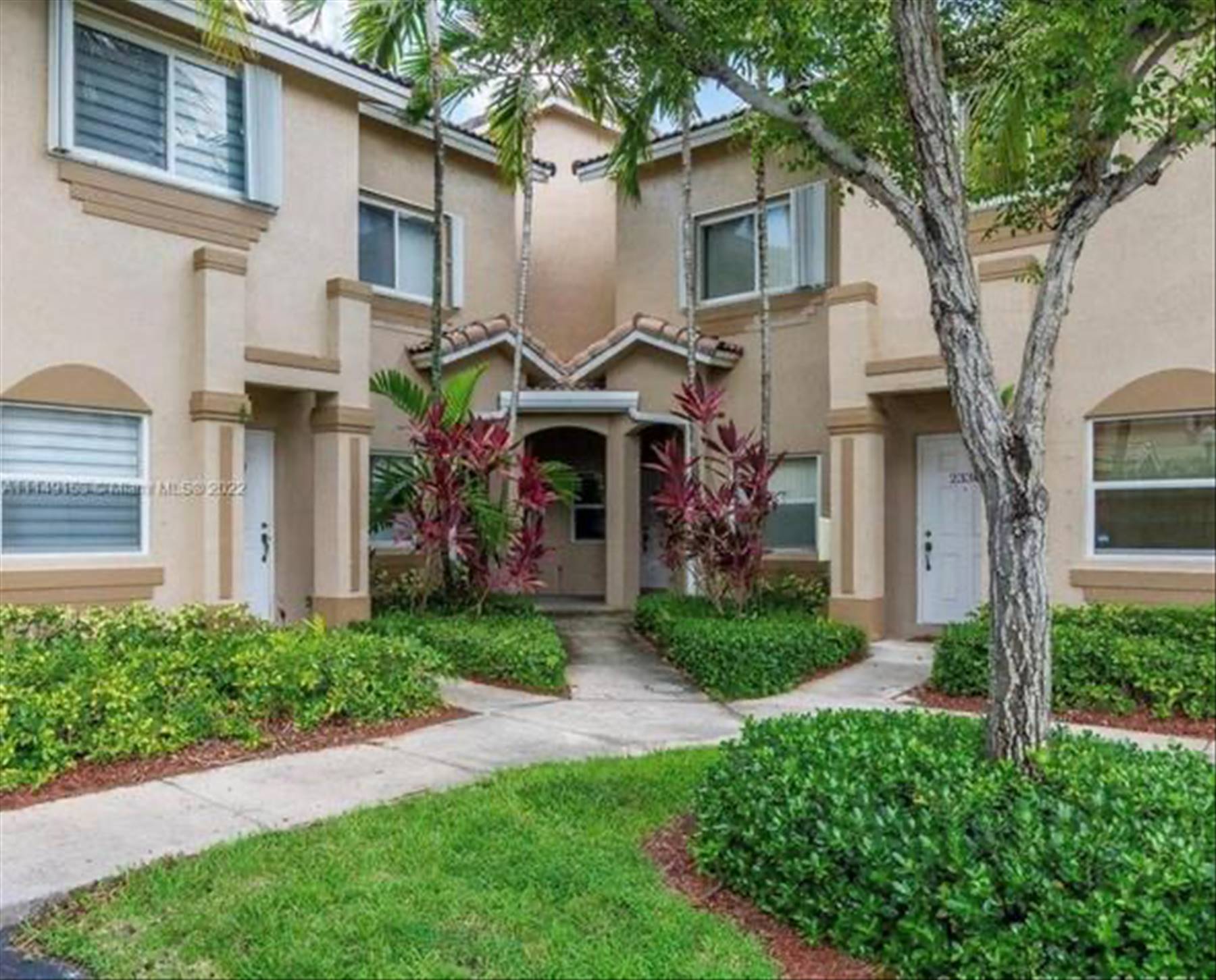 main property photo