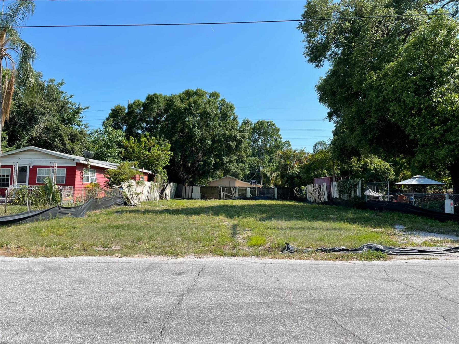 main property photo