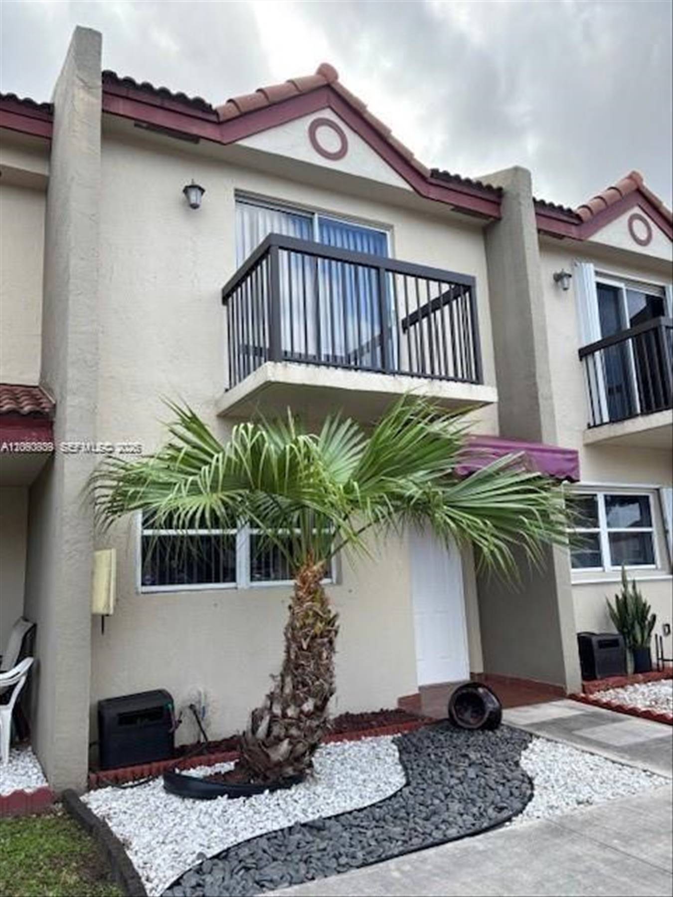 main property photo