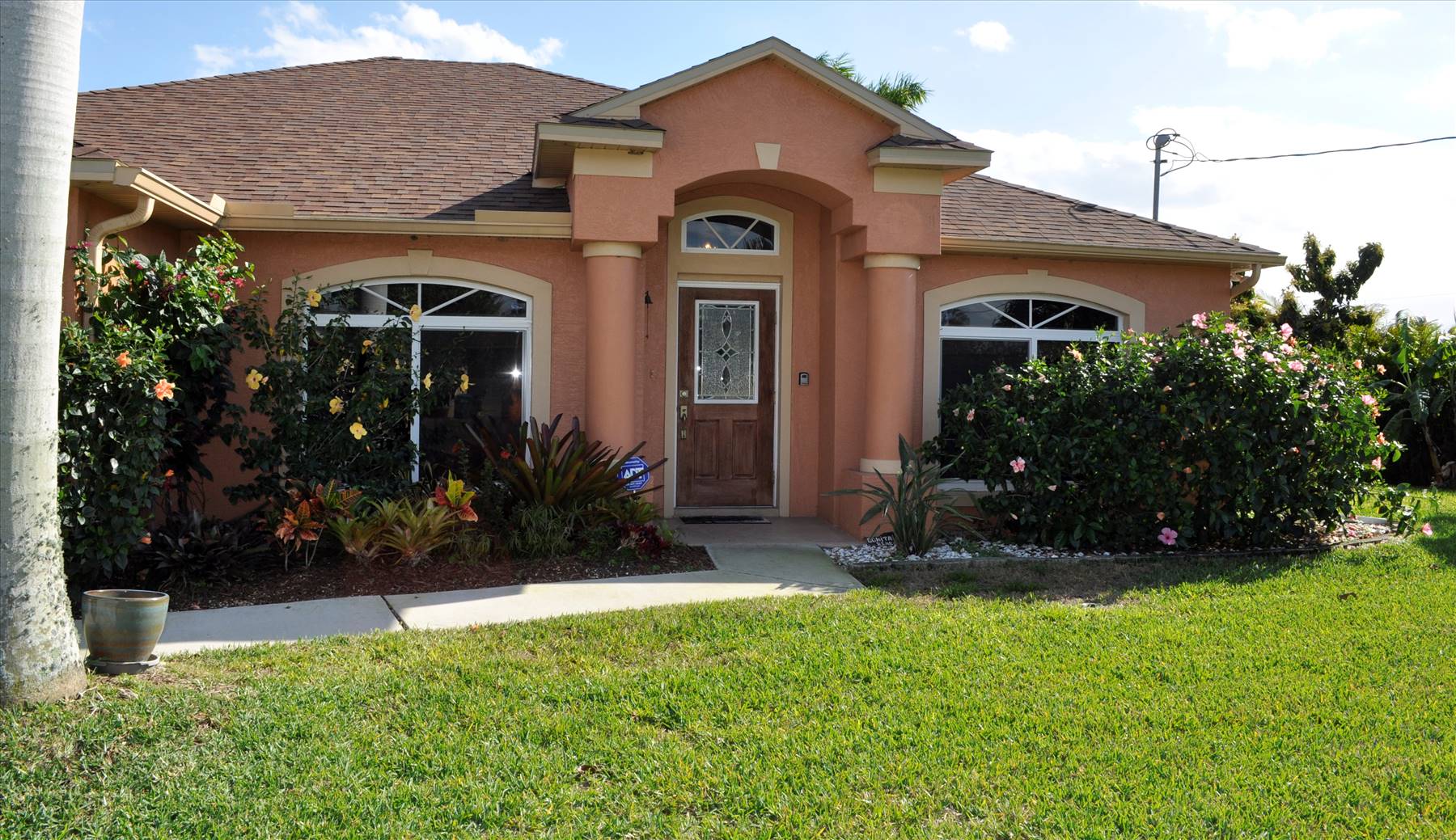 main property photo