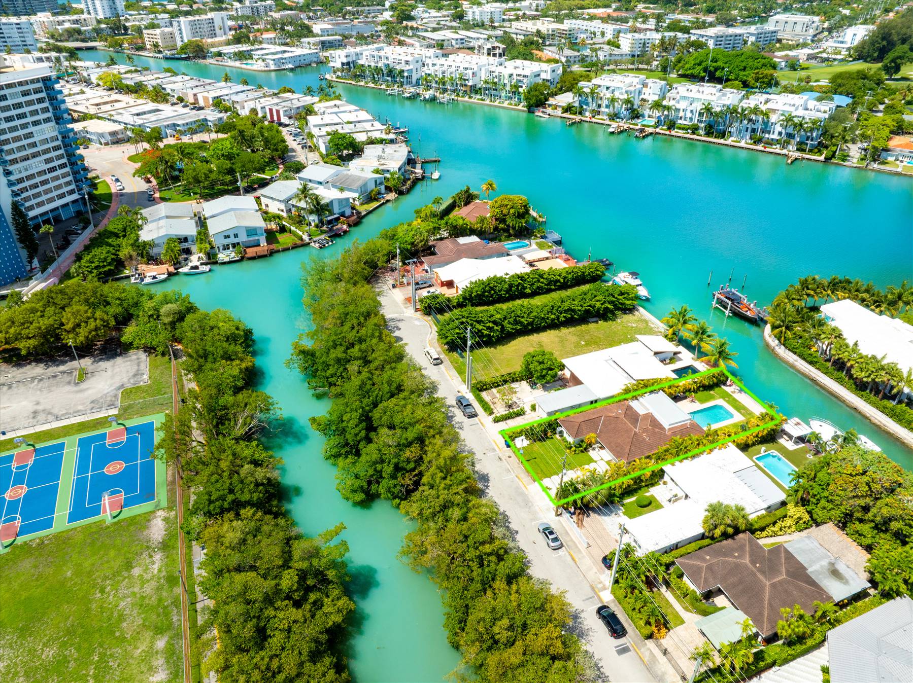 main property photo