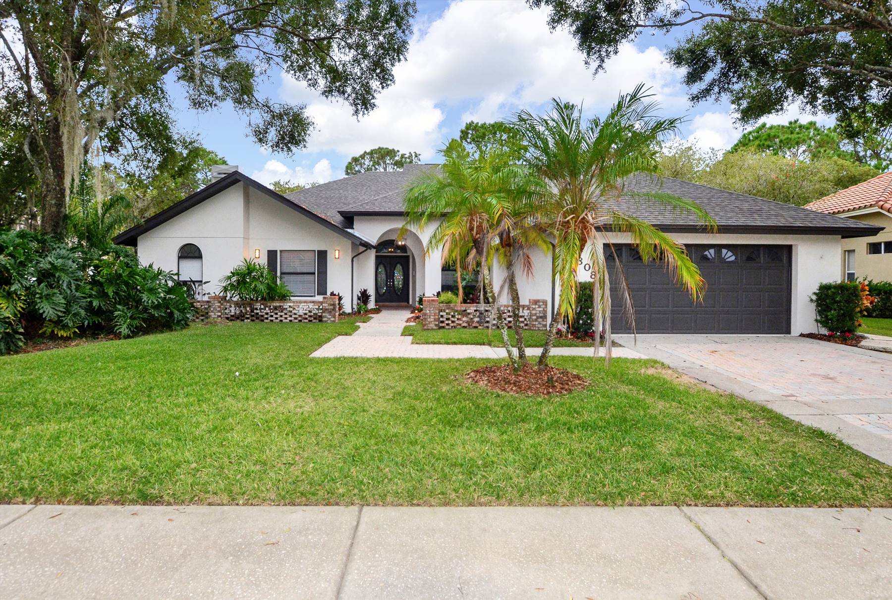 main property photo