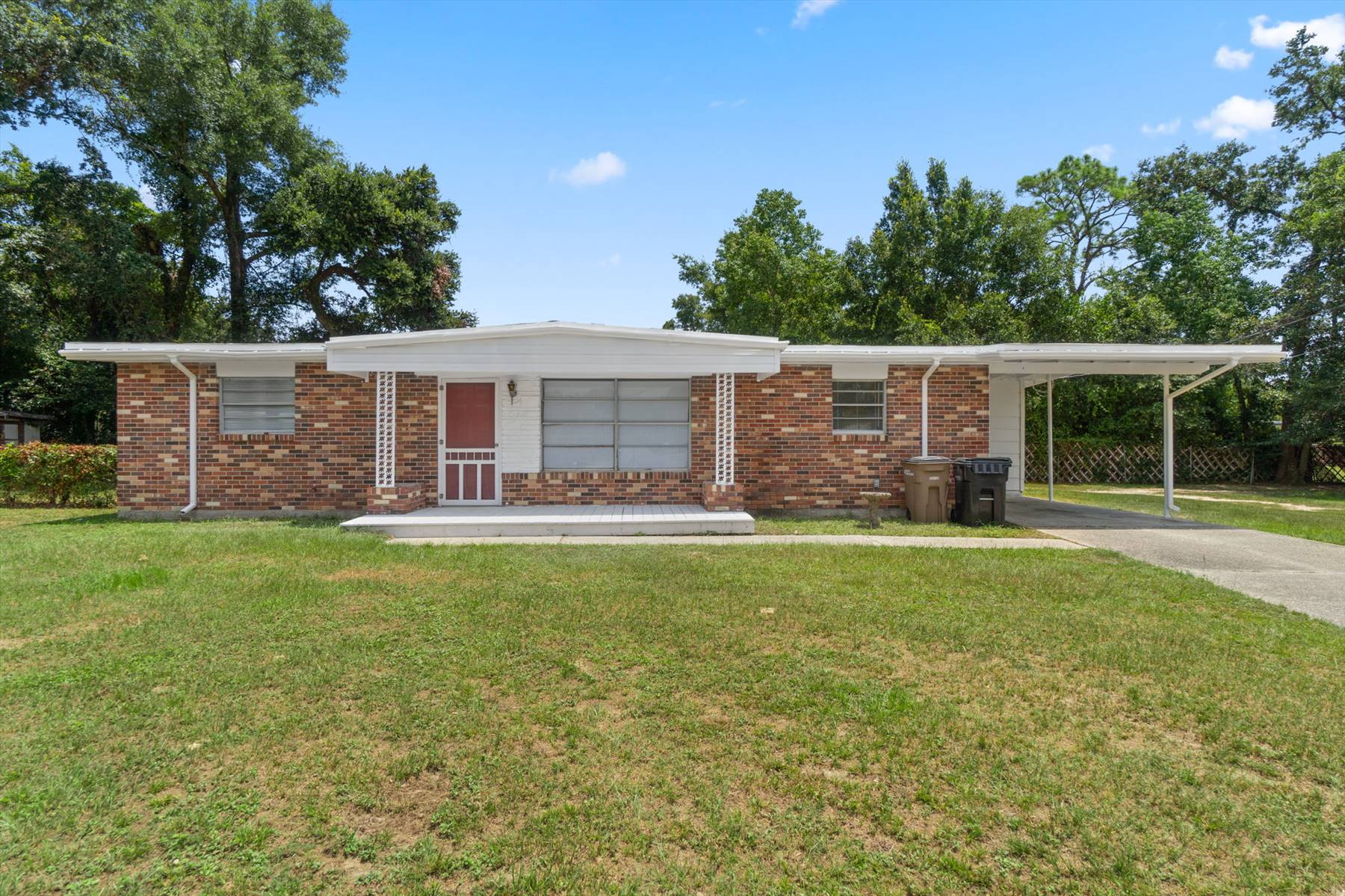 main property photo