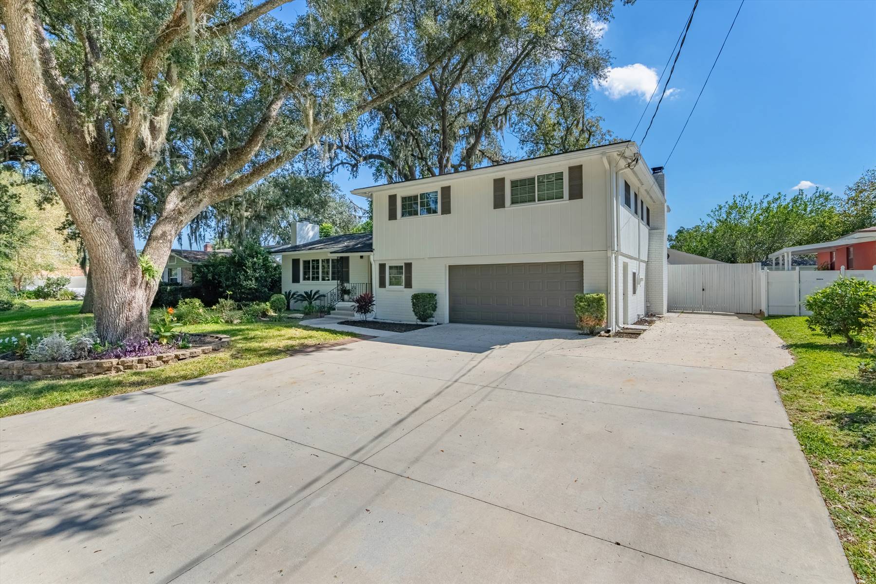 main property photo