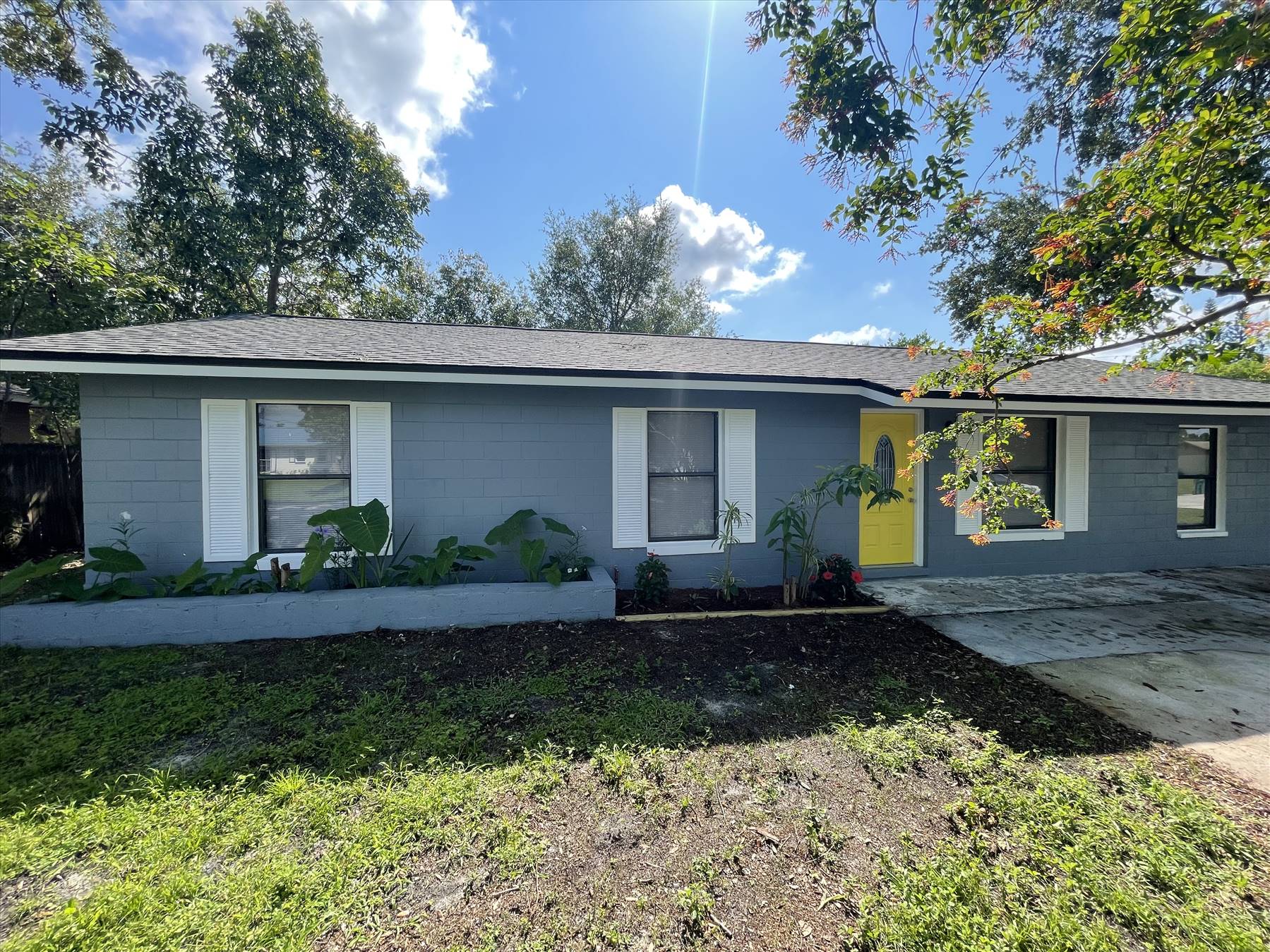main property photo