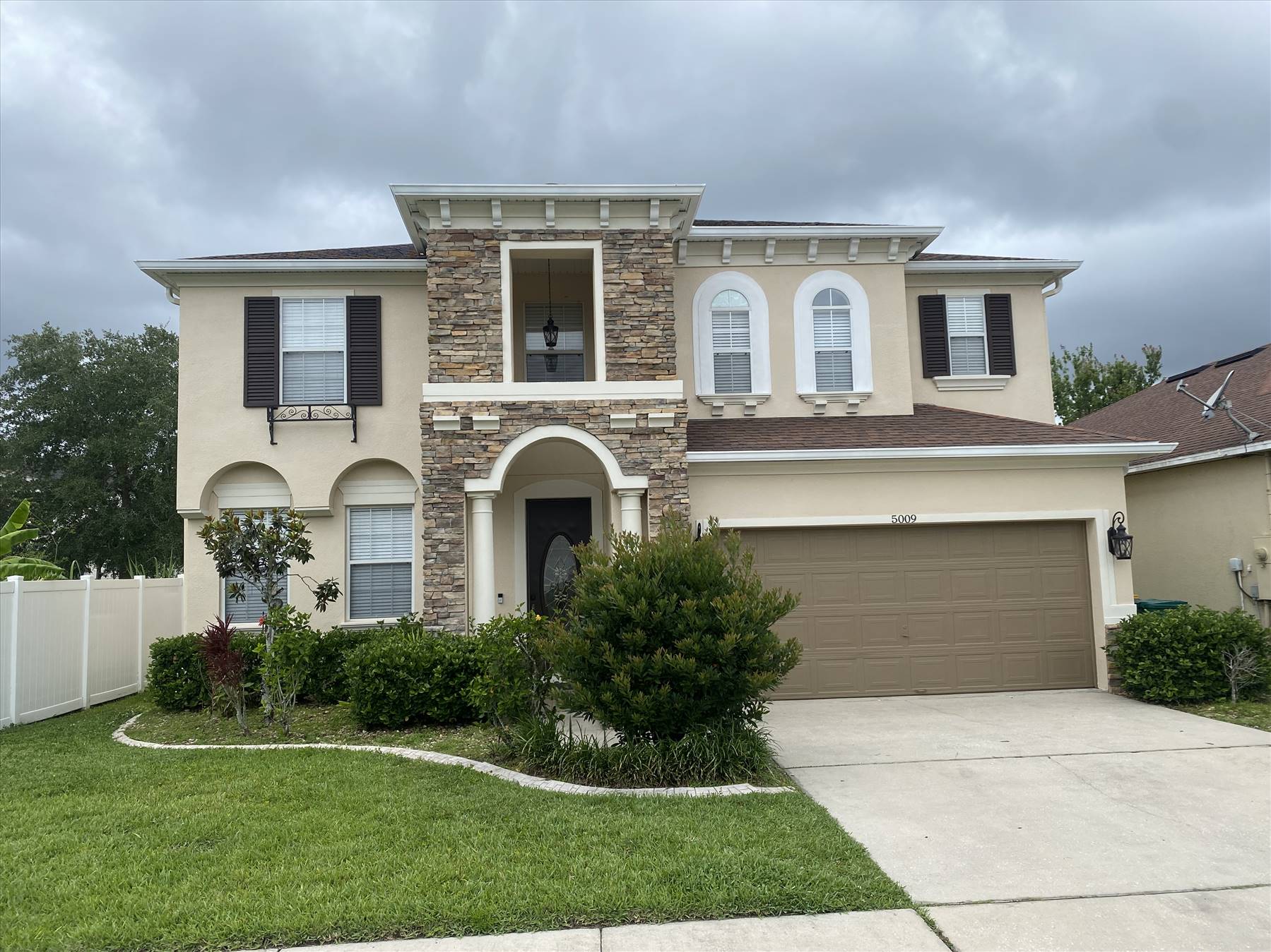 main property photo