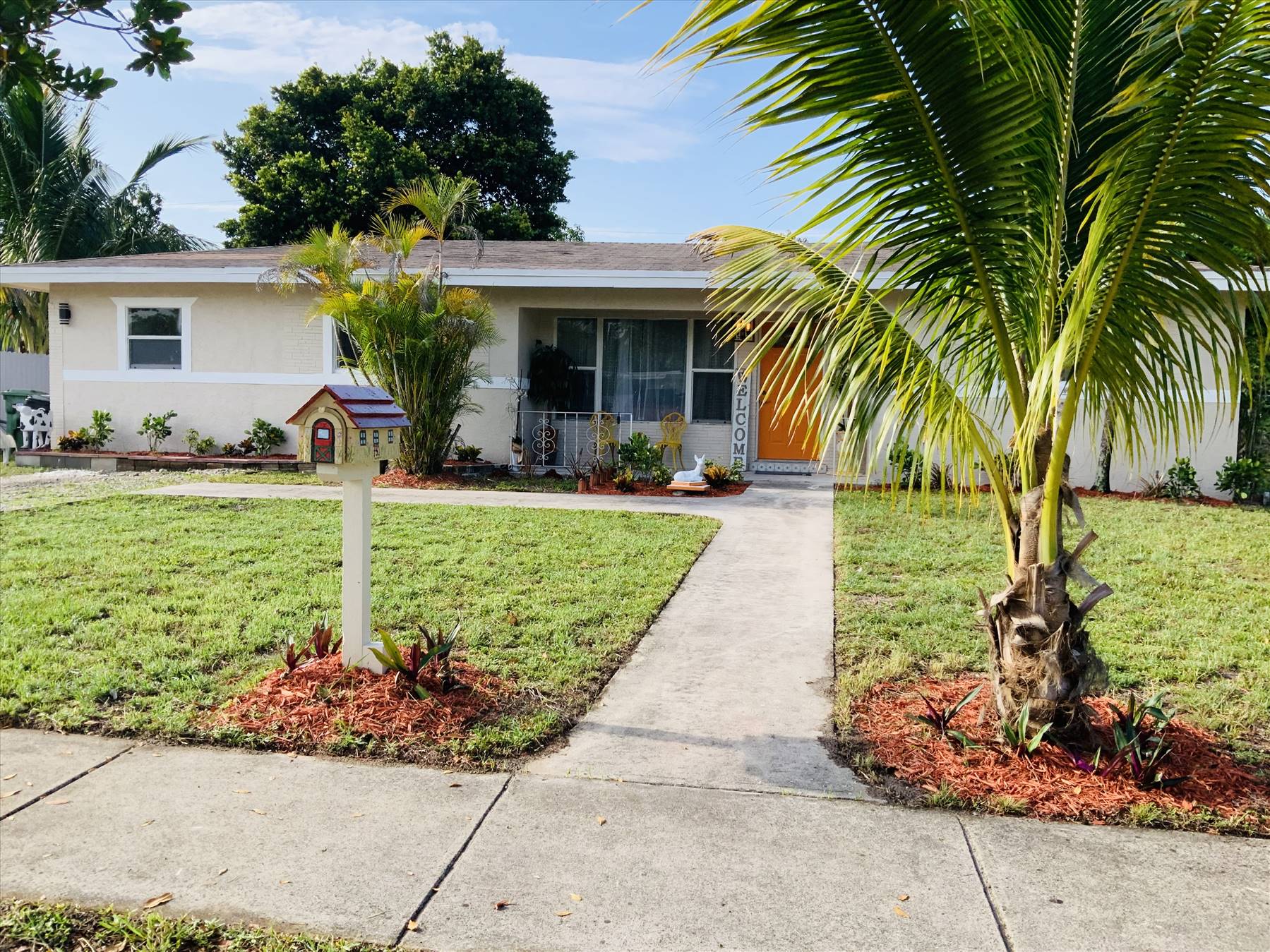 main property photo
