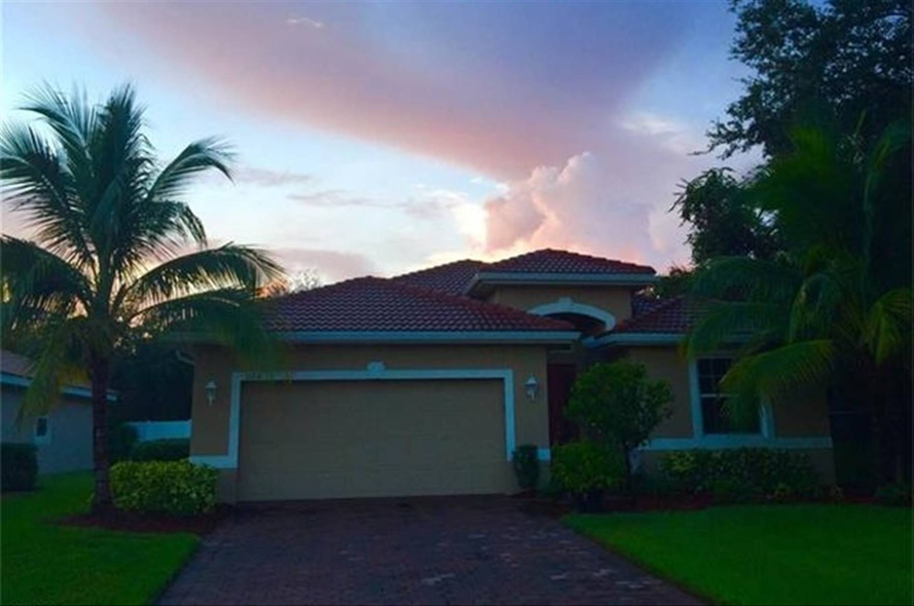 main property photo